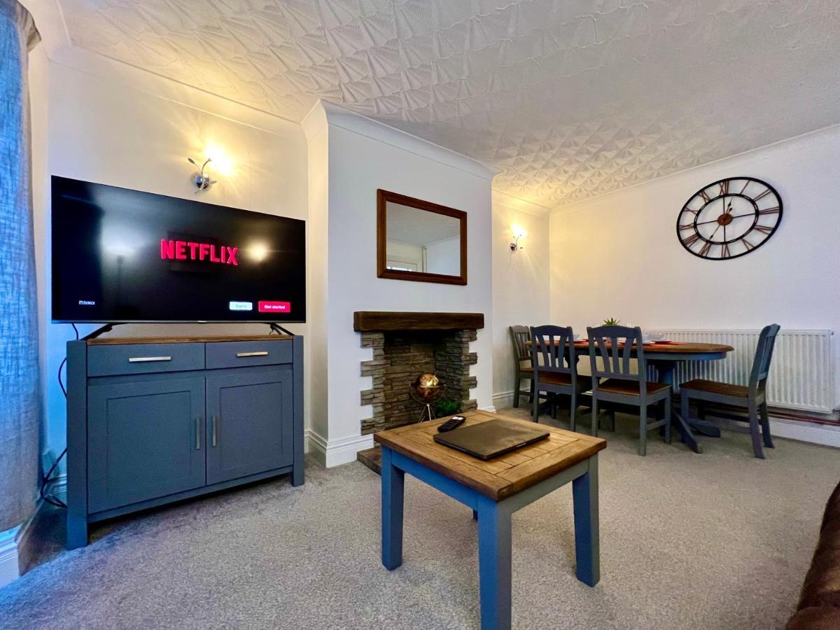 Curzon House Two - Great For Contractors Or Family Holidays Cleethorpes